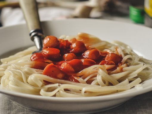 com Salsicha Viena, Tomate e Pimentão